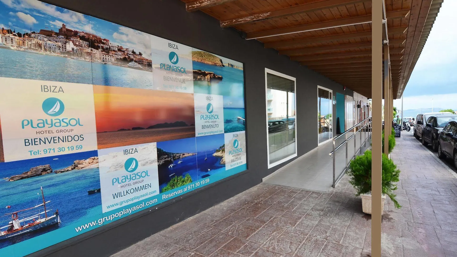 Apartamentos Vibra Caleta (Adults Only) San Antonio  Spain